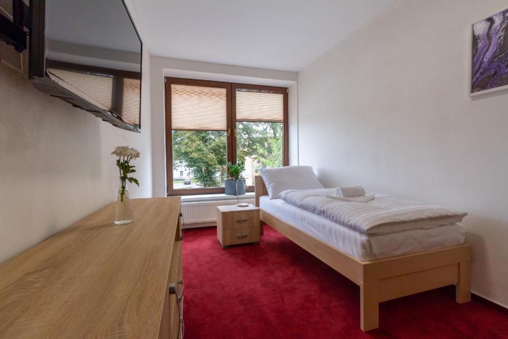 Hotel Ungar スヴィタヴィ エクステリア 写真